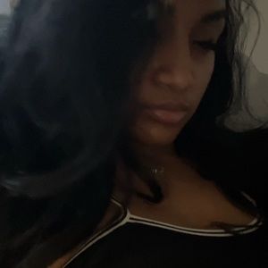 Meet your Posher, Nina